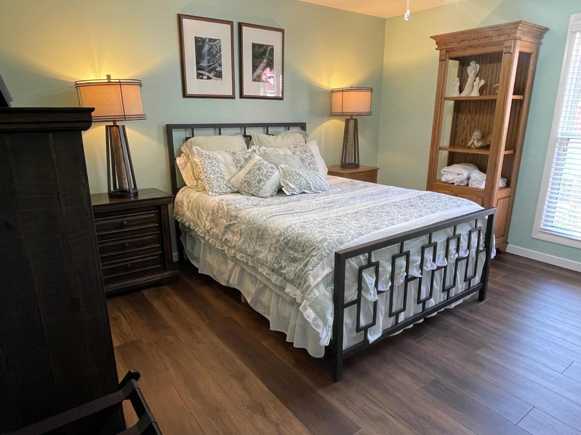 Wayne'S Place-Hot Tub, Pet Friendly. Close To Hpu High Point Exterior photo