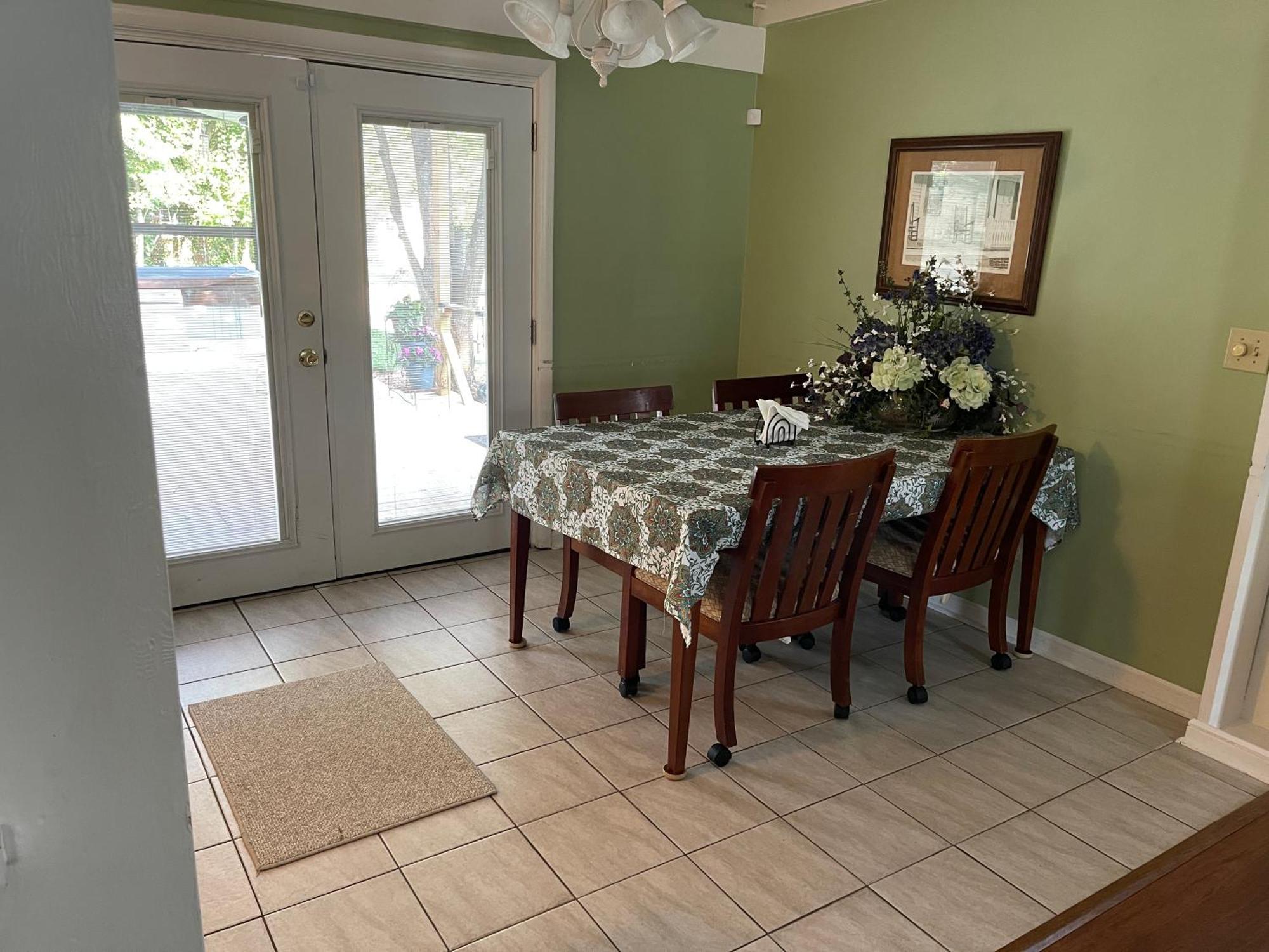 Wayne'S Place-Hot Tub, Pet Friendly. Close To Hpu High Point Exterior photo
